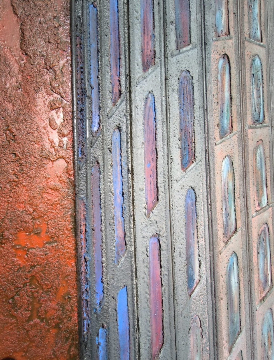 Torre de Babel – Las Puertas de la Tranquilidad – Arquitectura sin Principio y sin Fin Ocre