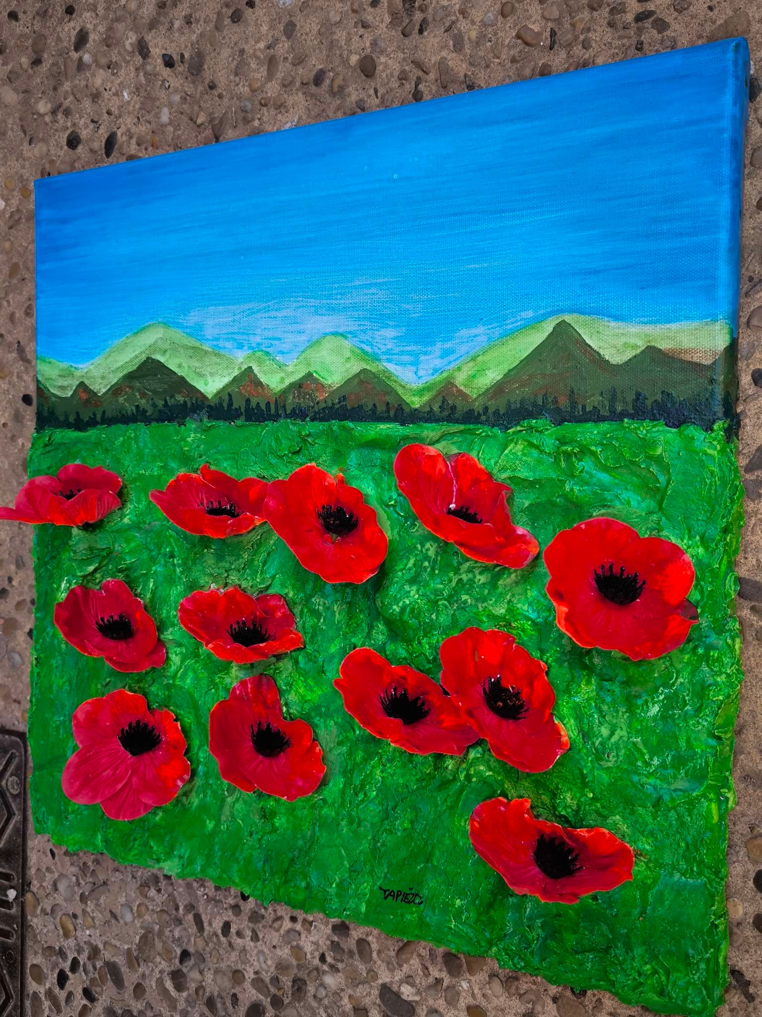 Une œuvre vibrante, intense, en quête d'harmonie. Coquelicots en relief 3d. Mise en scène dans la technique de peinture au sable. François Tapiézo s'inscrit dans une démarche d'art contemporain novateur en Provence. Les pigments, une matière naturelle, noble et vivante, dialogue avec une peinture imaginative et toujours joyeuse. Des textures récompensées dans le monde entier.