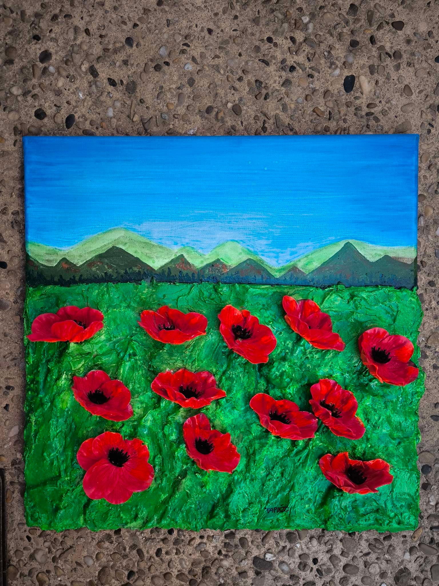 Une œuvre vibrante, intense, en quête d'harmonie. Coquelicots en relief 3d. Mise en scène dans la technique de peinture au sable. François Tapiézo s'inscrit dans une démarche d'art contemporain novateur en Provence. Les pigments, une matière naturelle, noble et vivante, dialogue avec une peinture imaginative et toujours joyeuse. Des textures récompensées dans le monde entier.