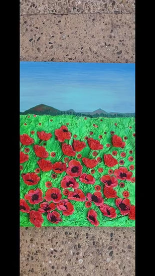 Une œuvre vibrante, intense, en quête d'harmonie. Coquelicots en relief 3d. Mise en scène dans la technique de peinture au sable. François Tapiézo s'inscrit dans une démarche d'art contemporain novateur en Provence. Les pigments, une matière naturelle, noble et vivante, dialogue avec une mise en scène imaginative et toujours joyeuse.